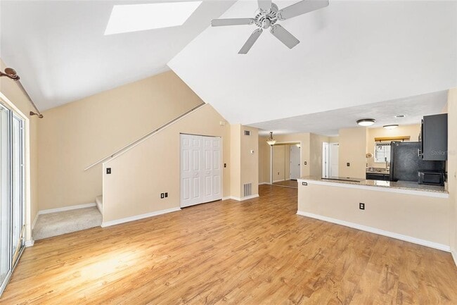 Building Photo - 9778 SW 52 Ln