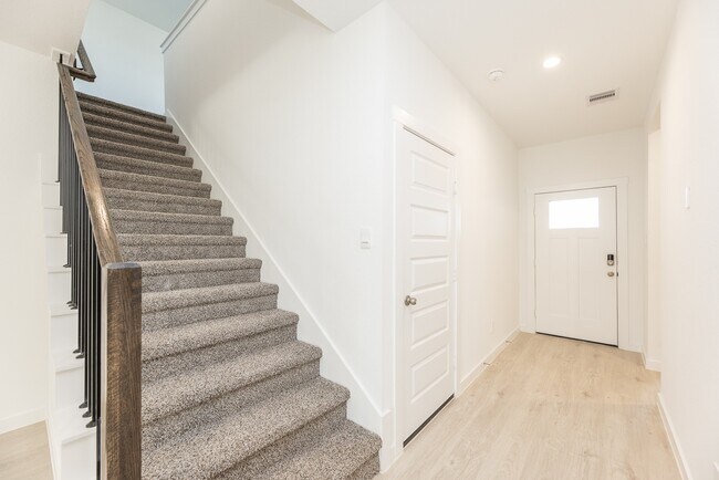 Foto del edificio - 31719 Kellan Grv Ct