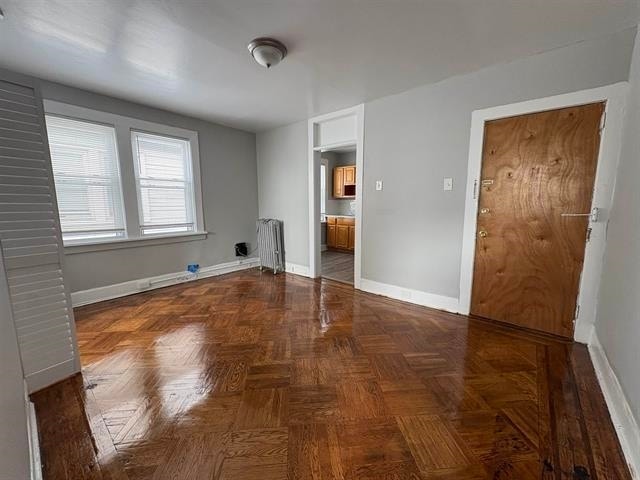 Building Photo - 762 Forest St