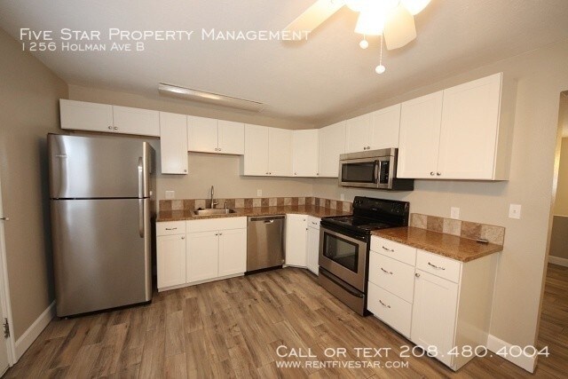 Building Photo - 1256 Holman Ave