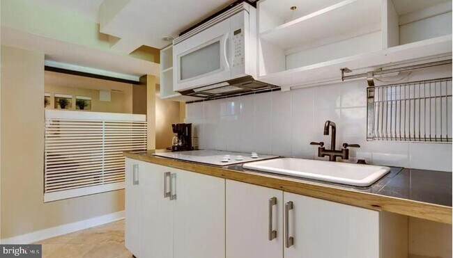 Foto del edificio - 3602 Perry Ave