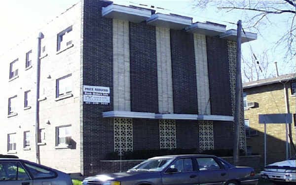 Building Photo - 2421-2423 123rd St