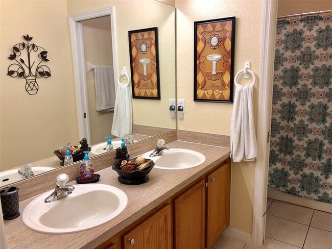 Foto del edificio - 655 Knollwood Dr