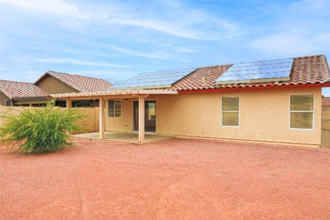 Foto del edificio - 329 S 161st Ln