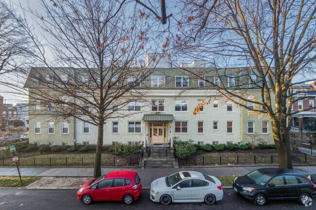 Foto del edificio - 1300 Taylor St NW
