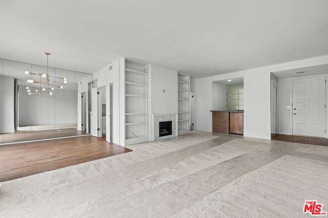 Foto del edificio - 1167 S Roxbury Dr