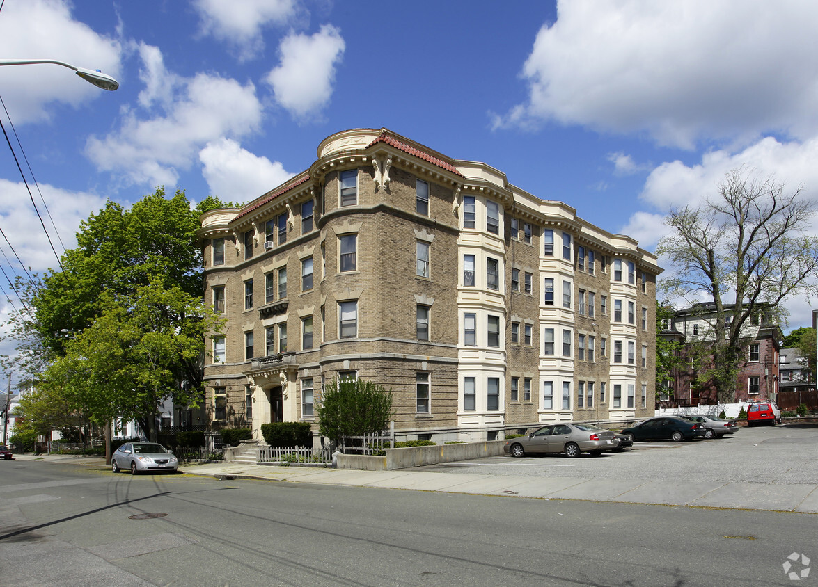 Building Photo - Brookledge Apartments