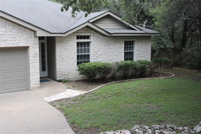 Foto del edificio - 5709 Hudson Bend Rd