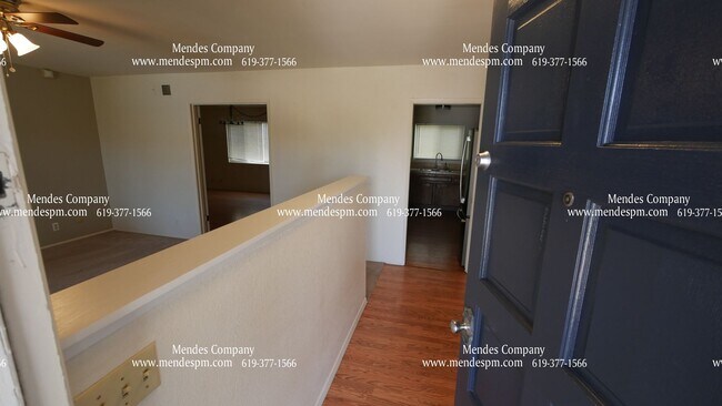 Building Photo - Beautiful 3 bd/ 2 bth Home in Clairemont M...