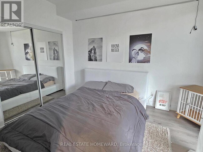 Building Photo - 205 The Donway W