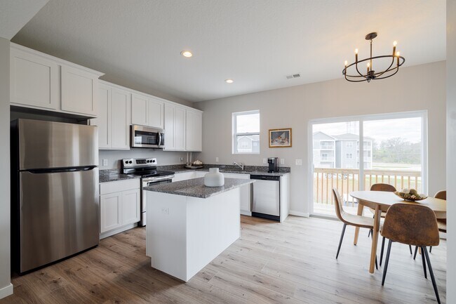 Foto del edificio - Lamp Rd Glenbrook, LLC