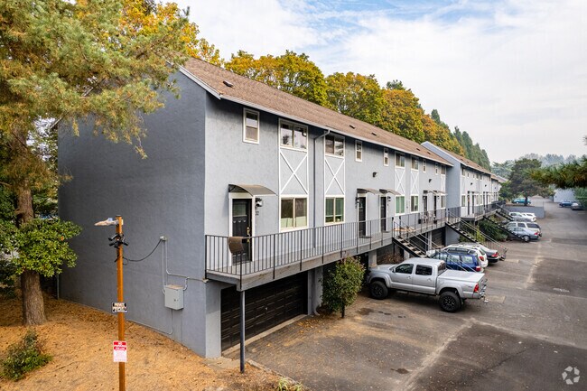 Building Photo - CRYSTAL SPRINGS CONDOMINIUMS