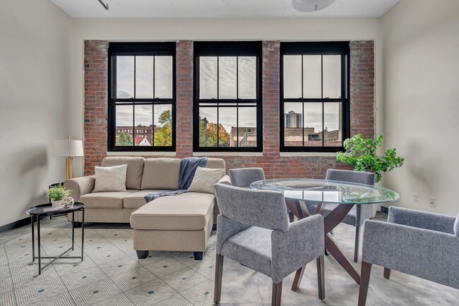 Foto del edificio - 151 Chestnut St