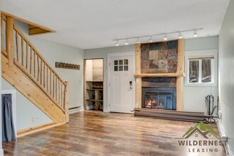 Building Photo - 6950 Ryan Gulch Rd