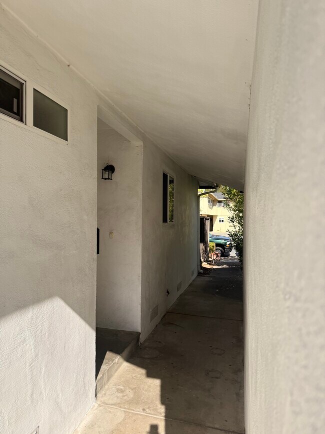 Foto del edificio - 1371 Kingfisher Way