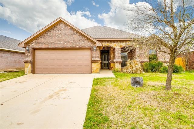 Building Photo - 1120 Whispering Meadows