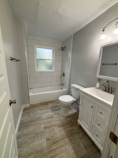 Building Photo - 2199 E 74th St