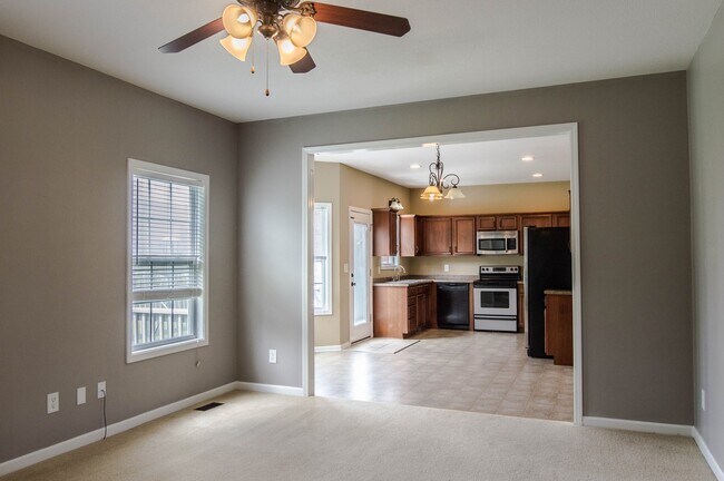 Building Photo - 1164 Stillwood Dr