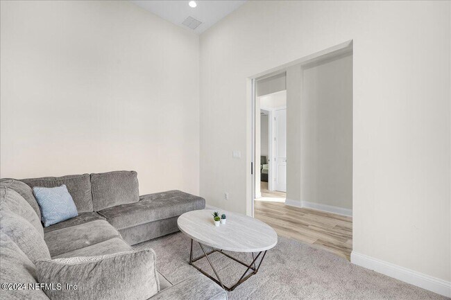 Foto del edificio - 10377 Aventura Dr