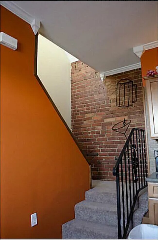 Vista del edificio principal - 2 Saint Leo St