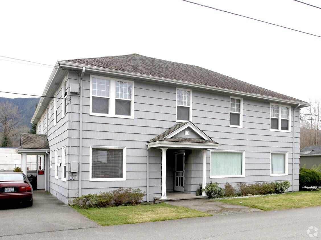 Foto del edificio - 311 2nd Ave. West