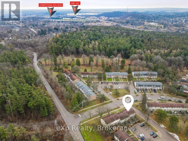Building Photo - 165 Green Valley Dr
