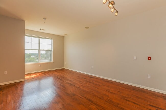 Photo - The Brownstones At Englewood South Apartment