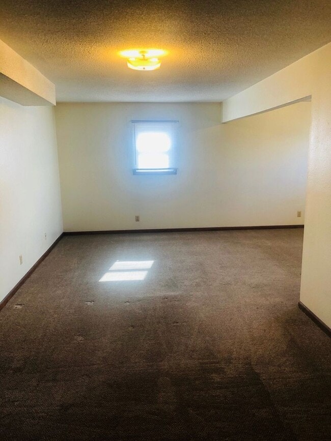 Foto del edificio - Convenient Location