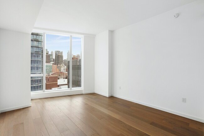 Foto del edificio - Stunning oversized bright and sunny 1BR