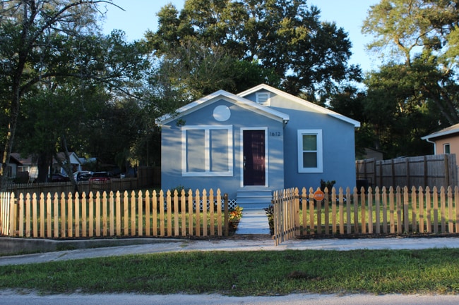 Photo - 1612 E Sitka St (Tampa, FL) House