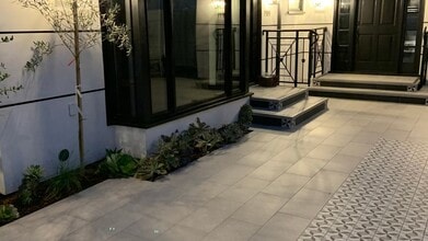 Building Photo - 1311 S Beverly Glen Blvd