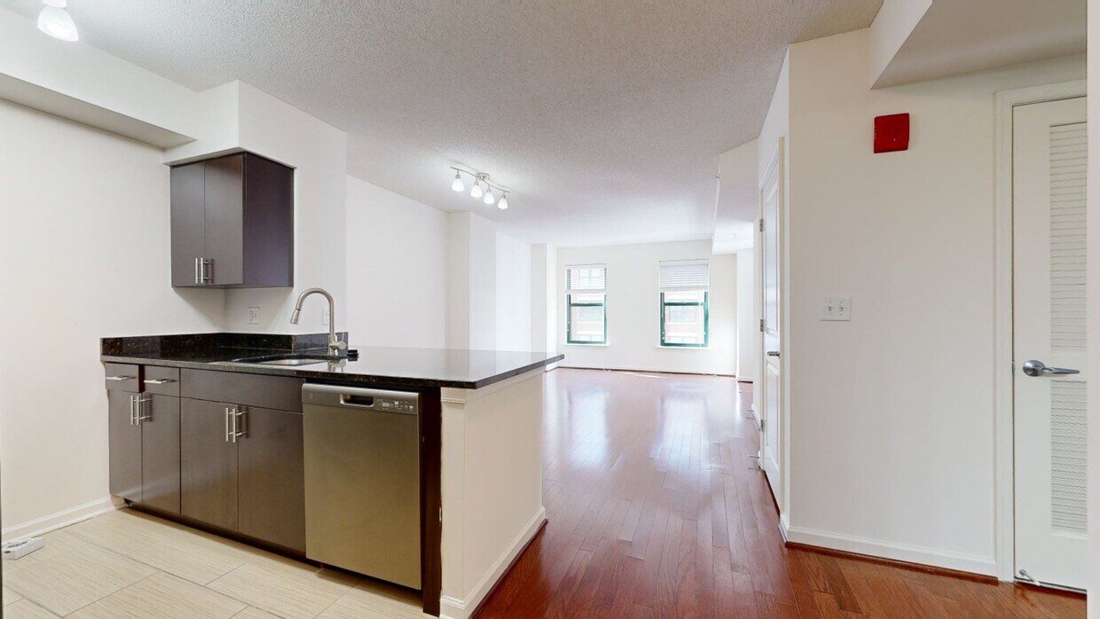 Photo - 1301 Thomas Circle Apartments