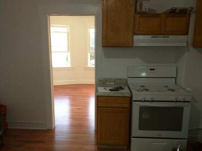 Building Photo - 310 Rutherford Blvd
