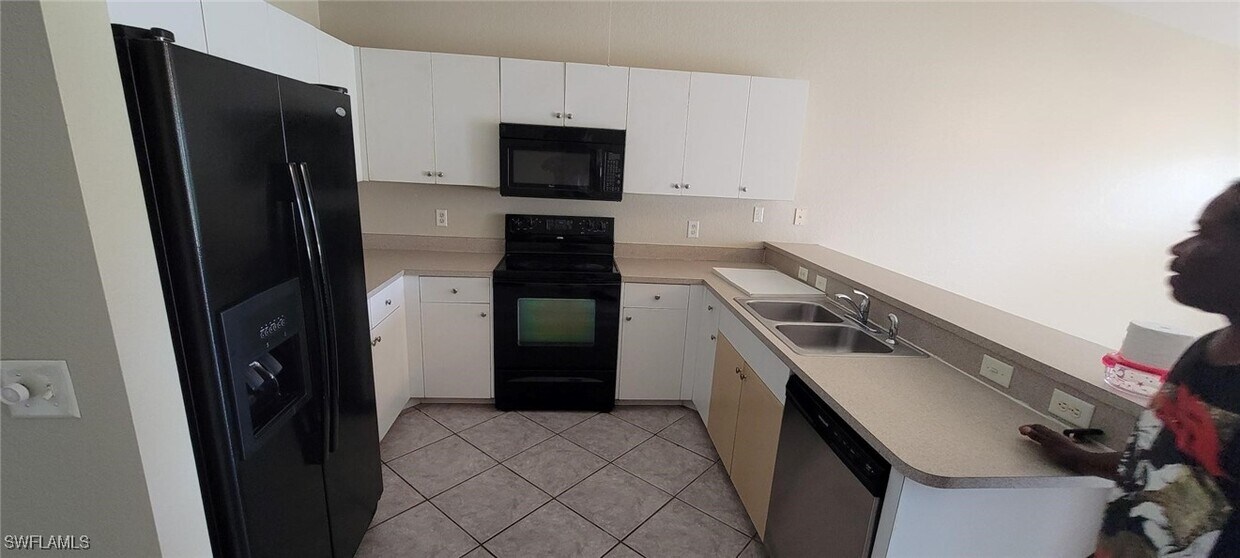 Foto principal - 3723 SE 9th Pl