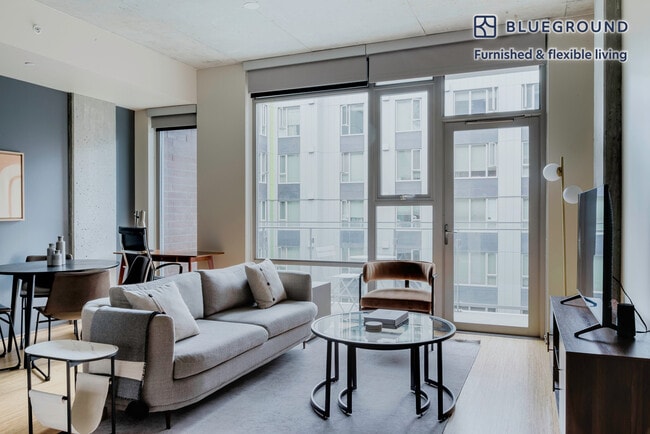 Building Photo - 120 Westlake Ave N