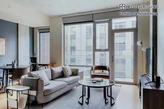 Building Photo - 120 Westlake Ave N