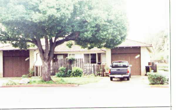 Foto del edificio - 1615-1617 San Tomas Aquino Rd