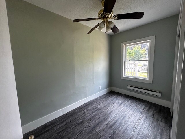 Foto del edificio - 3551 2nd St NE