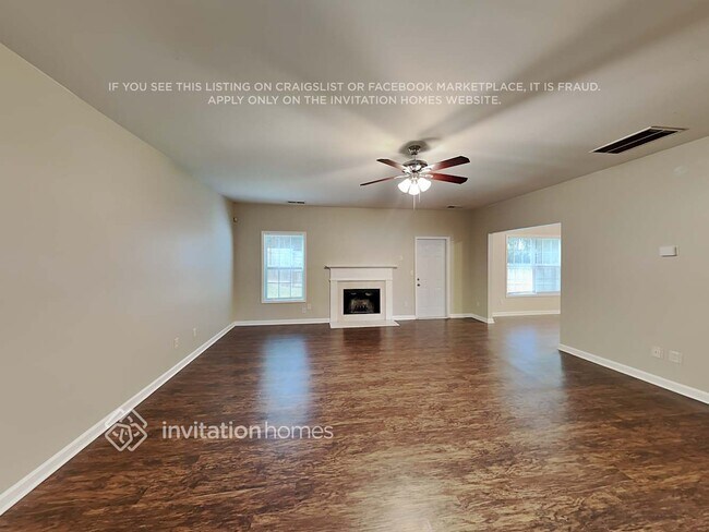 Foto del edificio - 7443 Grayson Bridge Cir