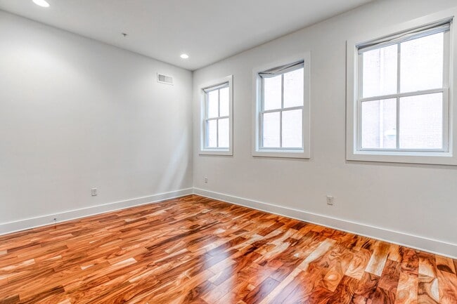 Foto del edificio - Old City Townhome