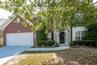 Building Photo - 5817 Lindley Crescent Dr