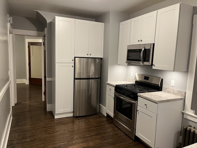 Building Photo - 59 Langslow St