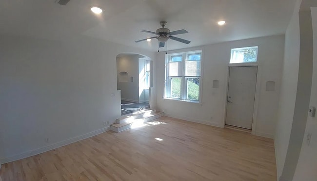 Building Photo - 518 Klotter Ave