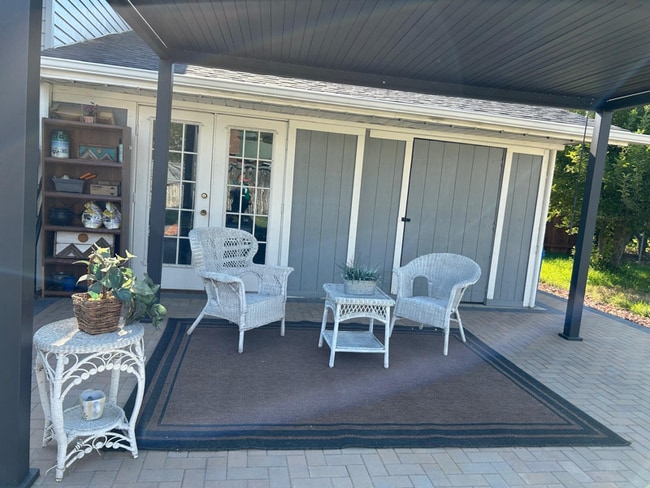 Building Photo - 2125 710 N