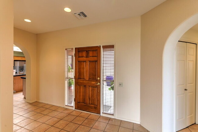 Building Photo - San Ignacio Vistas - Green Valley (Age Restricted community, at least one person must be 55 or ol...