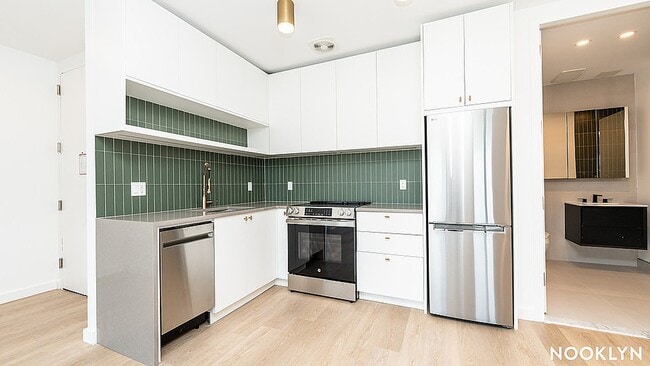 Photo - 527 Grand Ave Apartment