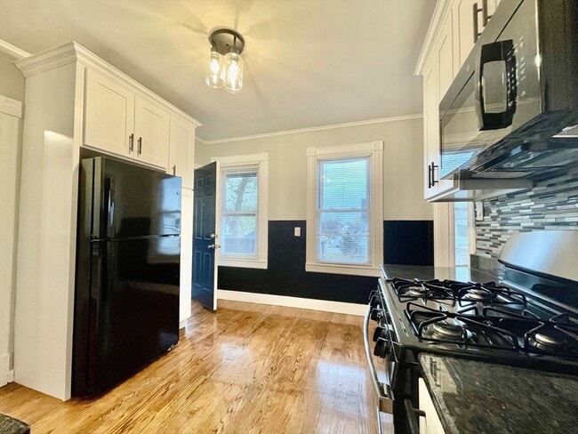 Foto del edificio - 119 Revere St