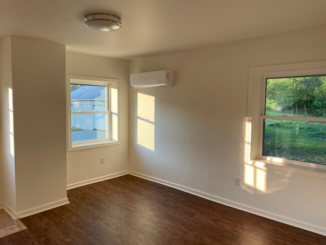 Dining room - 7604 Snow Hill Rd