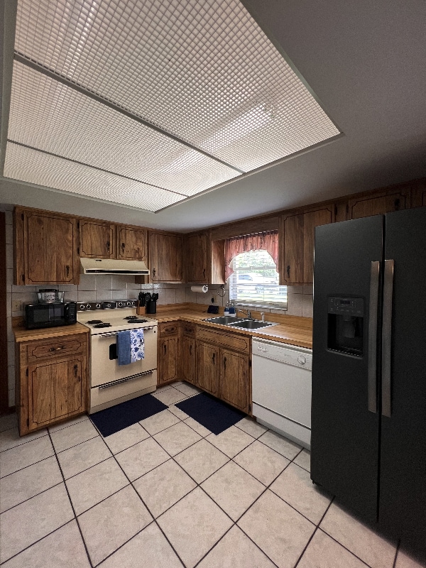 Building Photo - 1300 Emerson Dr NE