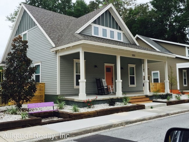 Building Photo - 5 br, 5 bath House - 1221 NW 7th Ave